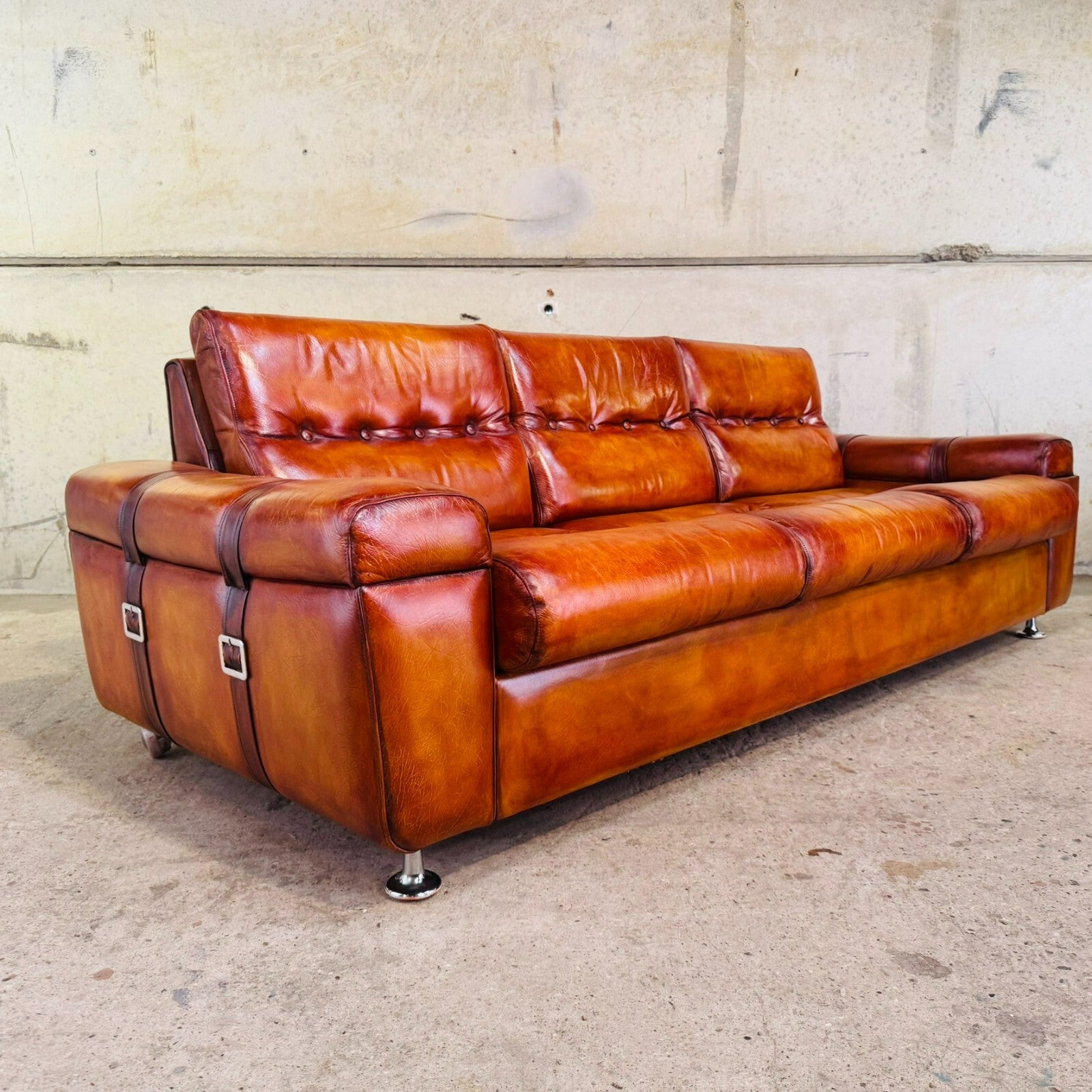 Beautiful Vintage Svend Skipper Danish Tan Leather Suite