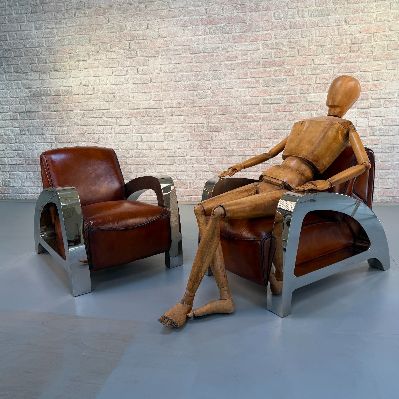 Stunning Pair of Vintage Art Deco Chrome Aviator Heritage Brown Leather Armchair