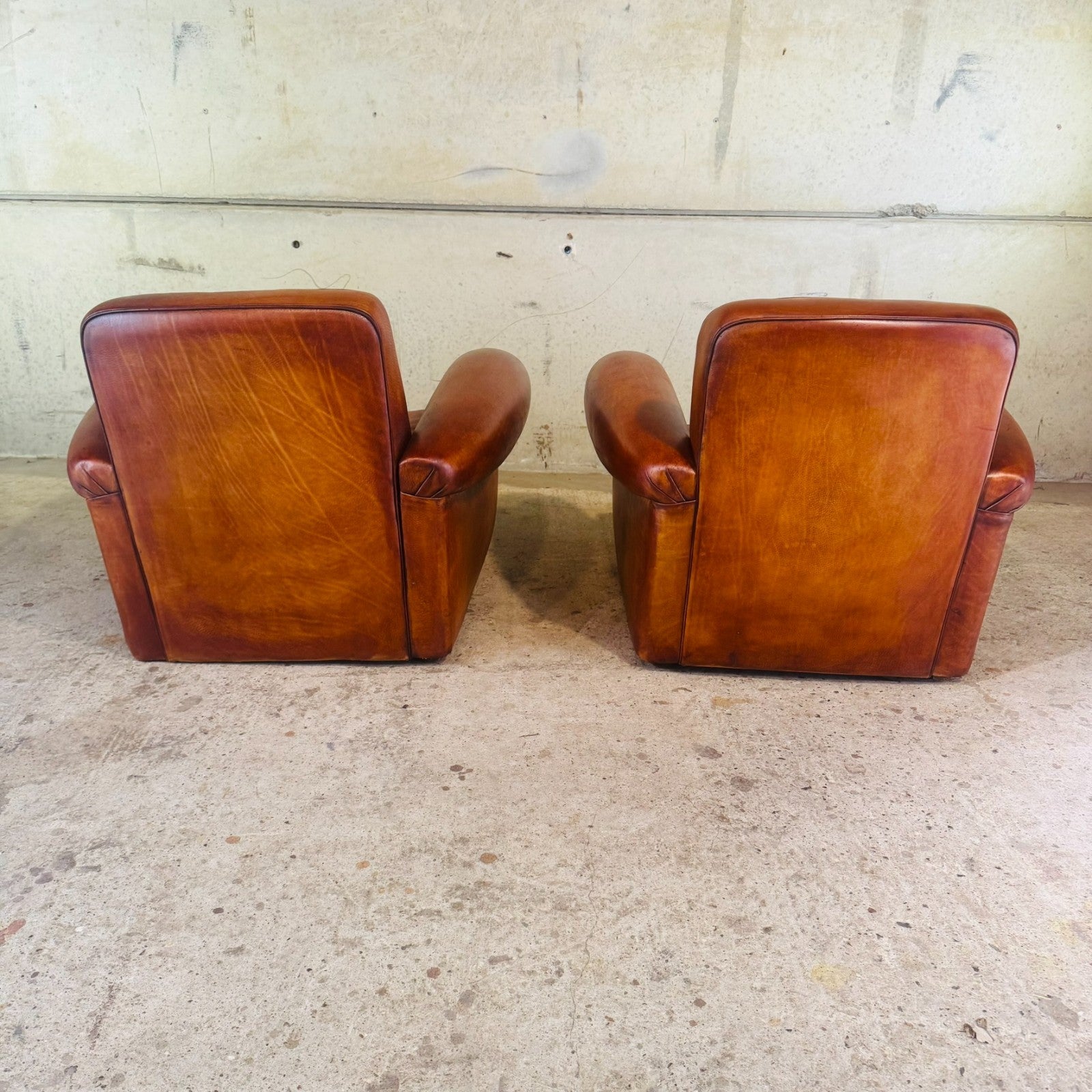 Pair of Vintage Art Deco Style Italian Tan Leather Club Chairs by Baxter