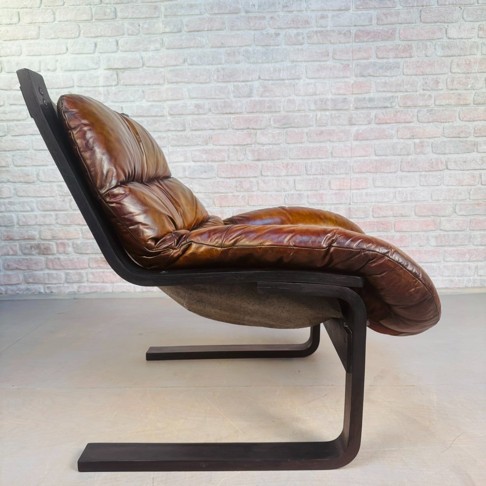 Vintage 1970s Swedish Cantilever Tan Leather Armchair – Stylish, Comfortable