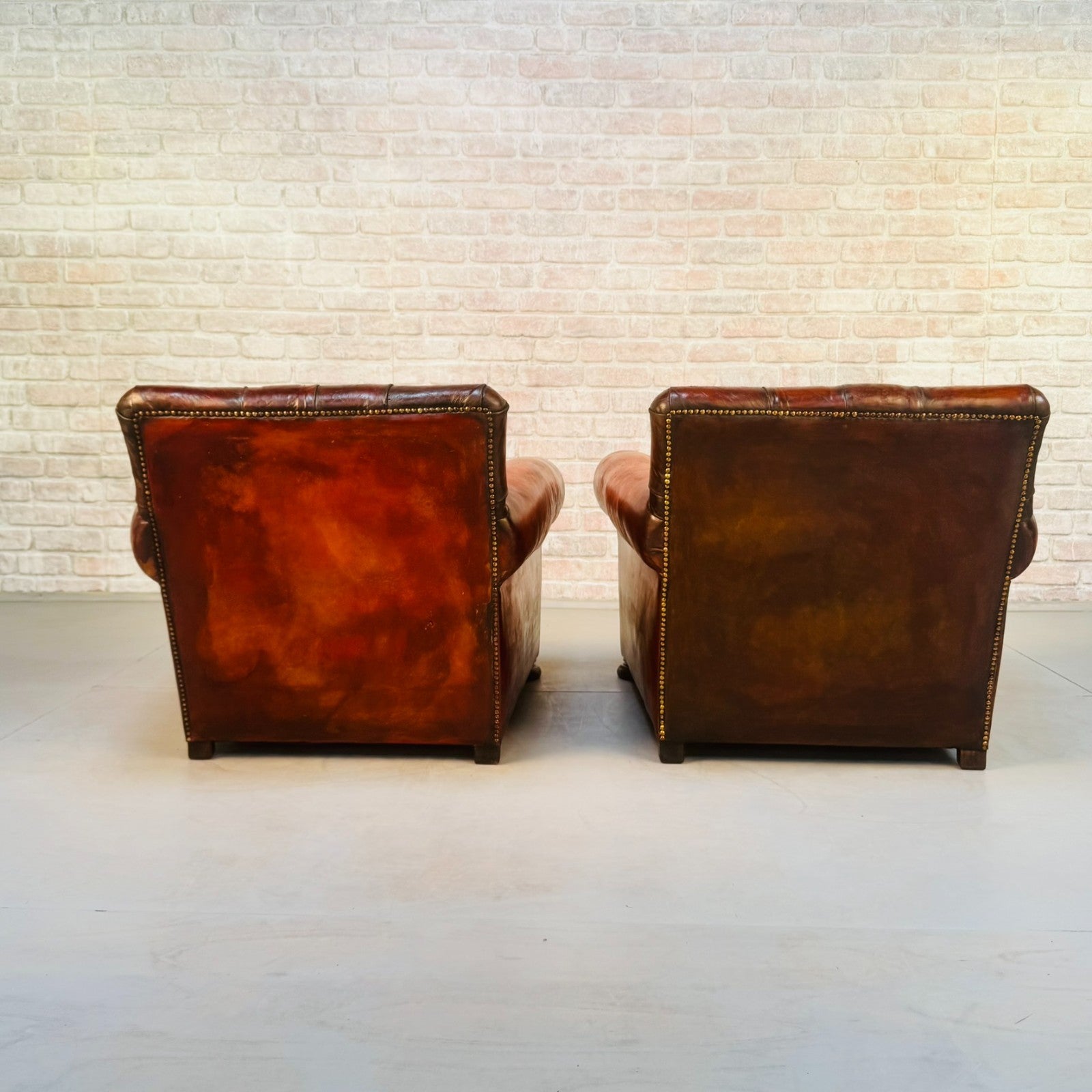 Pair 1920s English Cognac Leather Club Chairs Deep Seated Armchairs