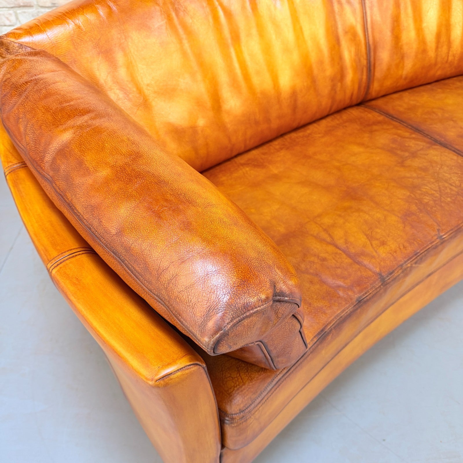 Vintage Mogens Hansen Danish Light Tan Leather 2.5 Seater Sofa Patina