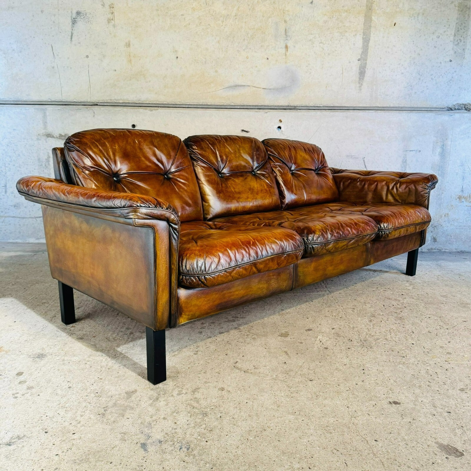 Fantastic 1970s Swedish Tan Leather Three-Seater Sofa – Stylish Comfortable