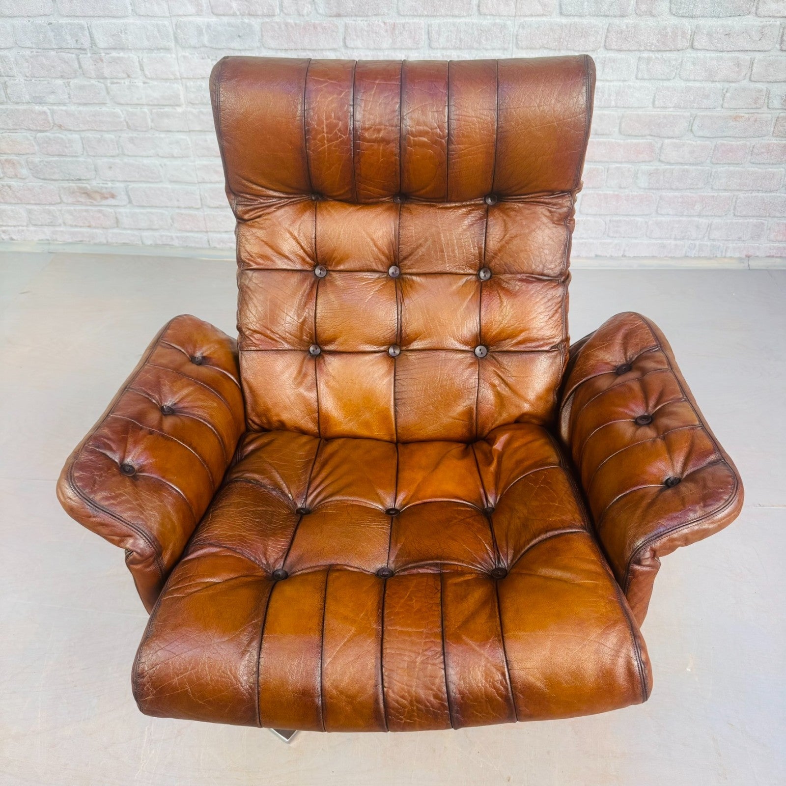 Vintage 60s Søren Nissen & Ebbe Gehl Swivel Lounge Chair by Jeki Møbler