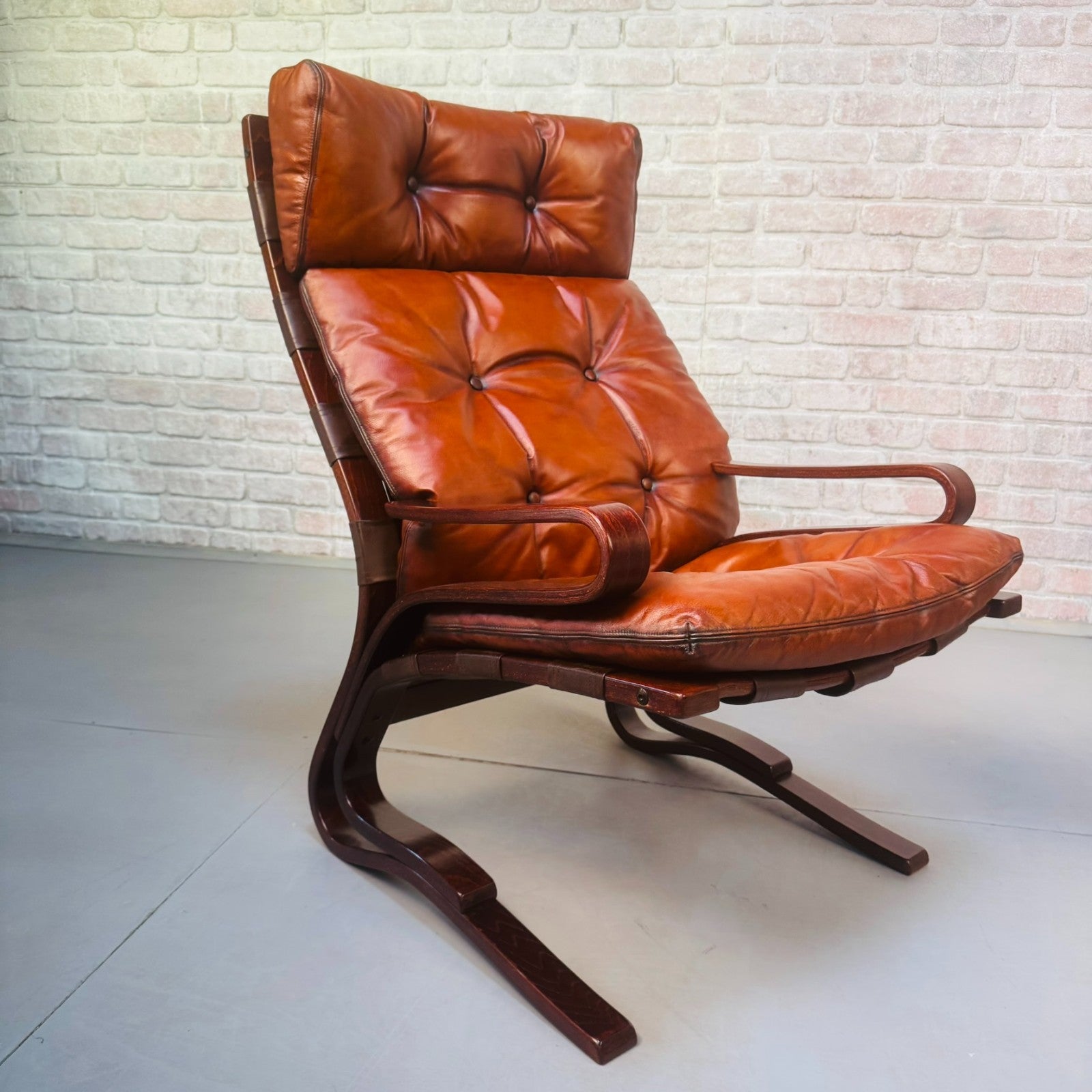 Vintage 1970s Hove Mobler Skyline Lounge Chairs Tan Leather Bentwood Beech