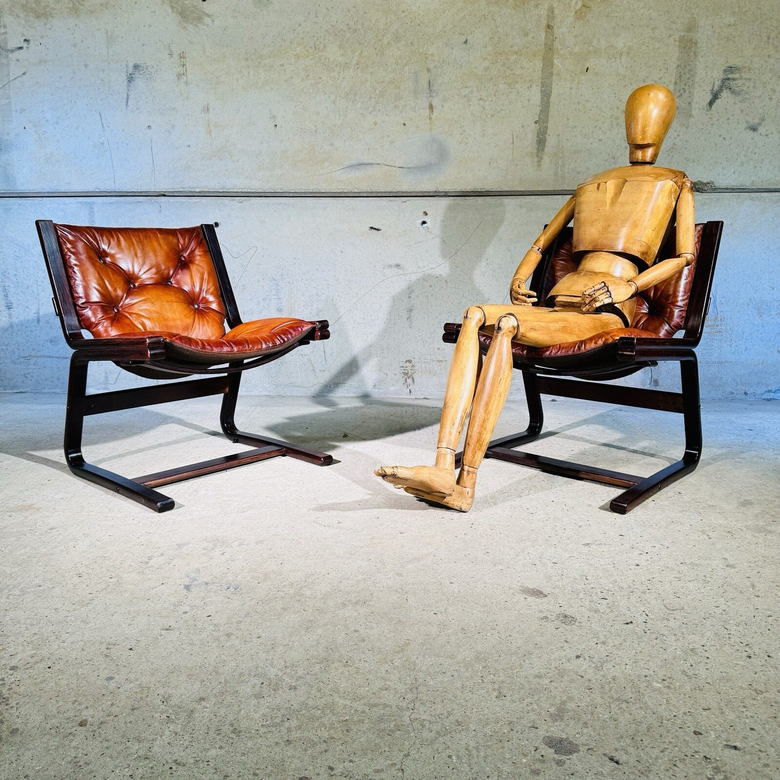 Vintage Pair of  Norwegian 1960s Cantilever Bentwood Chairs Tan Leather