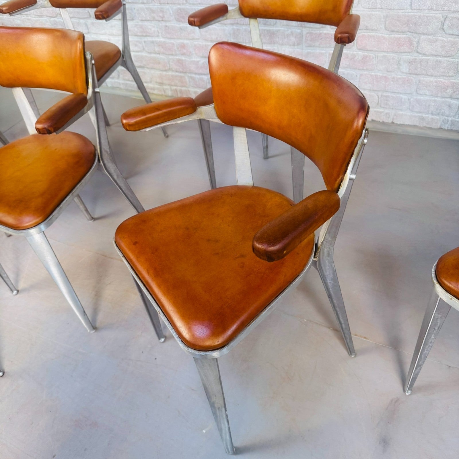 Set of 10 Ernest Race BA3 Dining Chairs – Tan Leather Mid-Century Modern Icons
