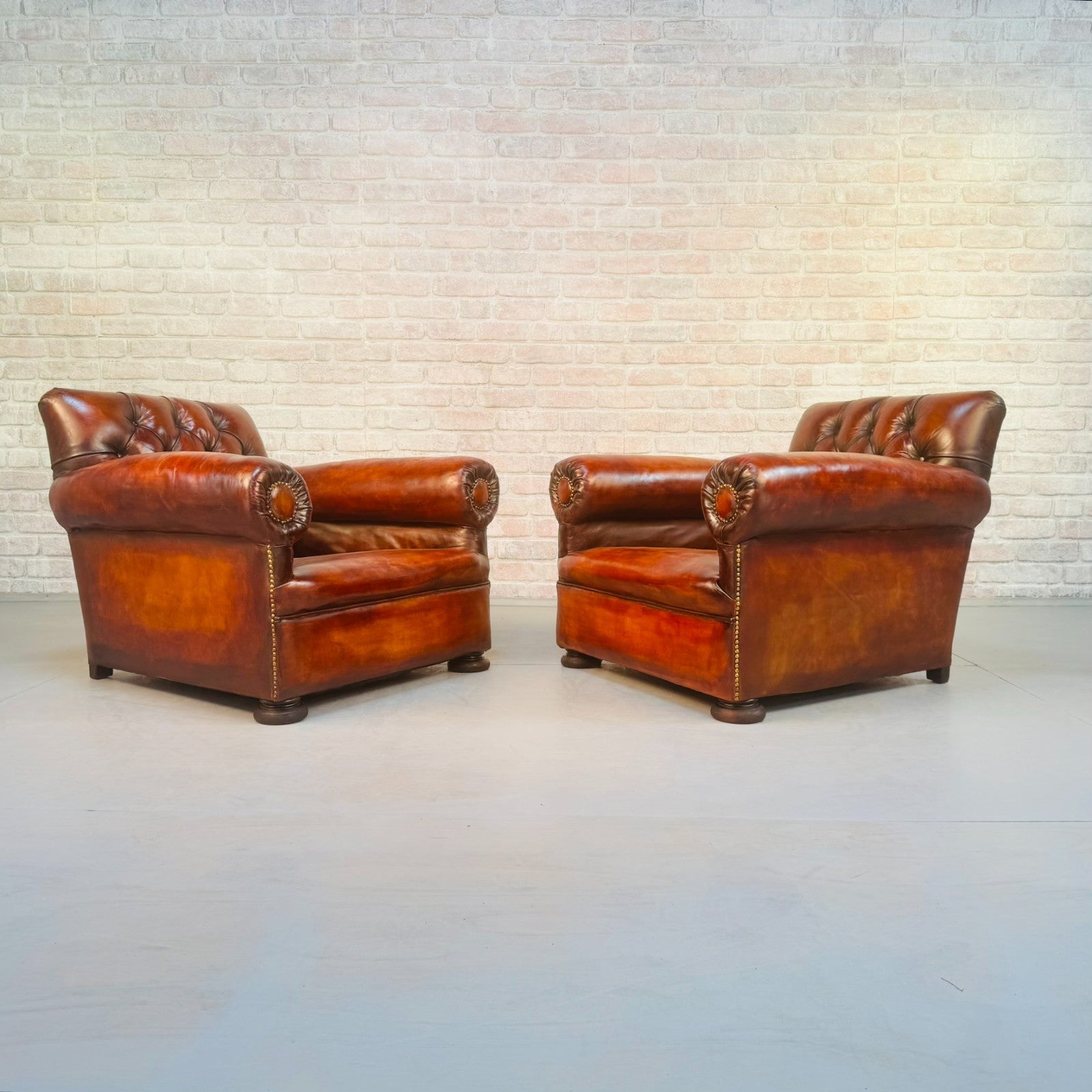 Pair 1920s English Cognac Leather Club Chairs Deep Seated Armchairs