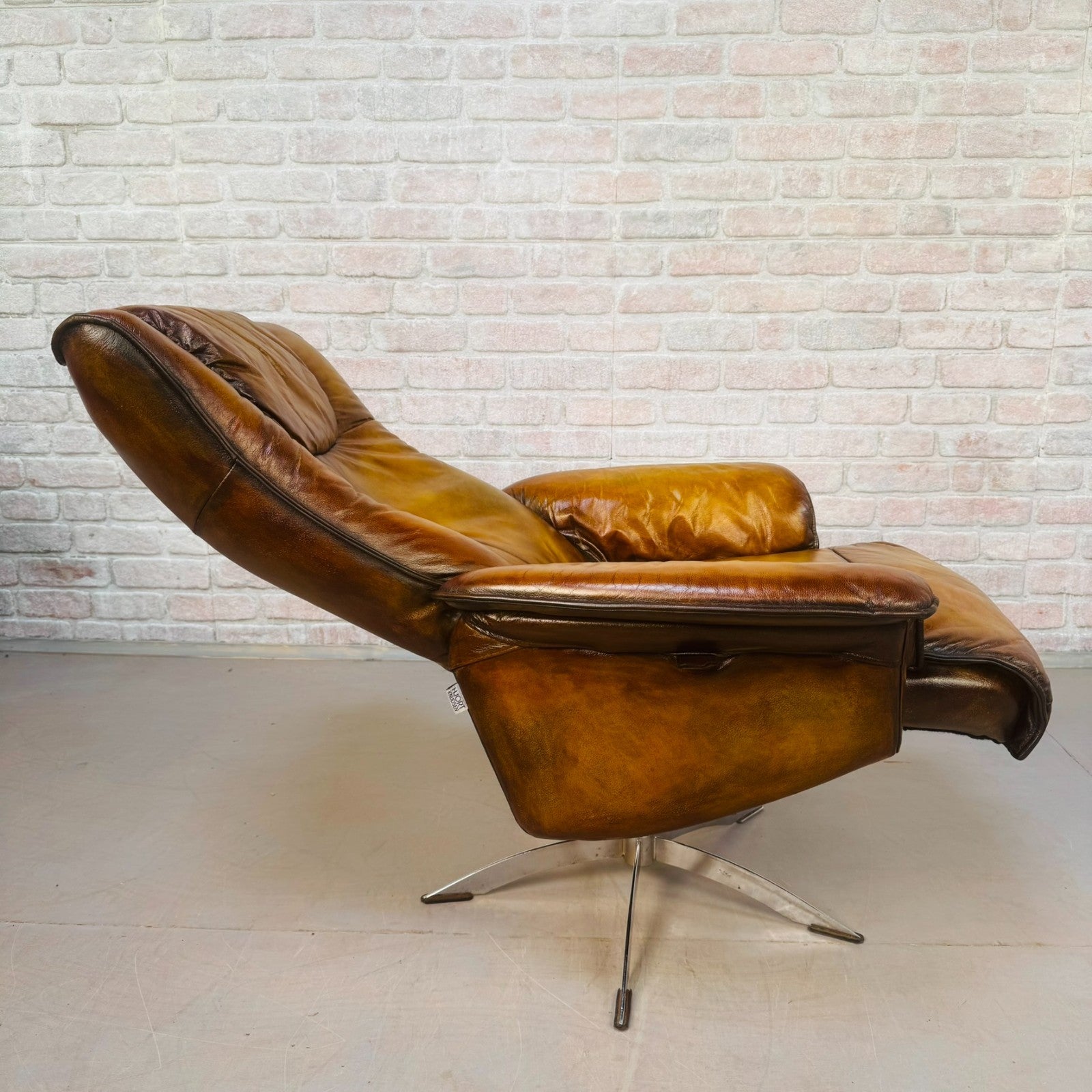 Vintage Danish Hort Knudsen Tan Leather Swivel Reclining Chair