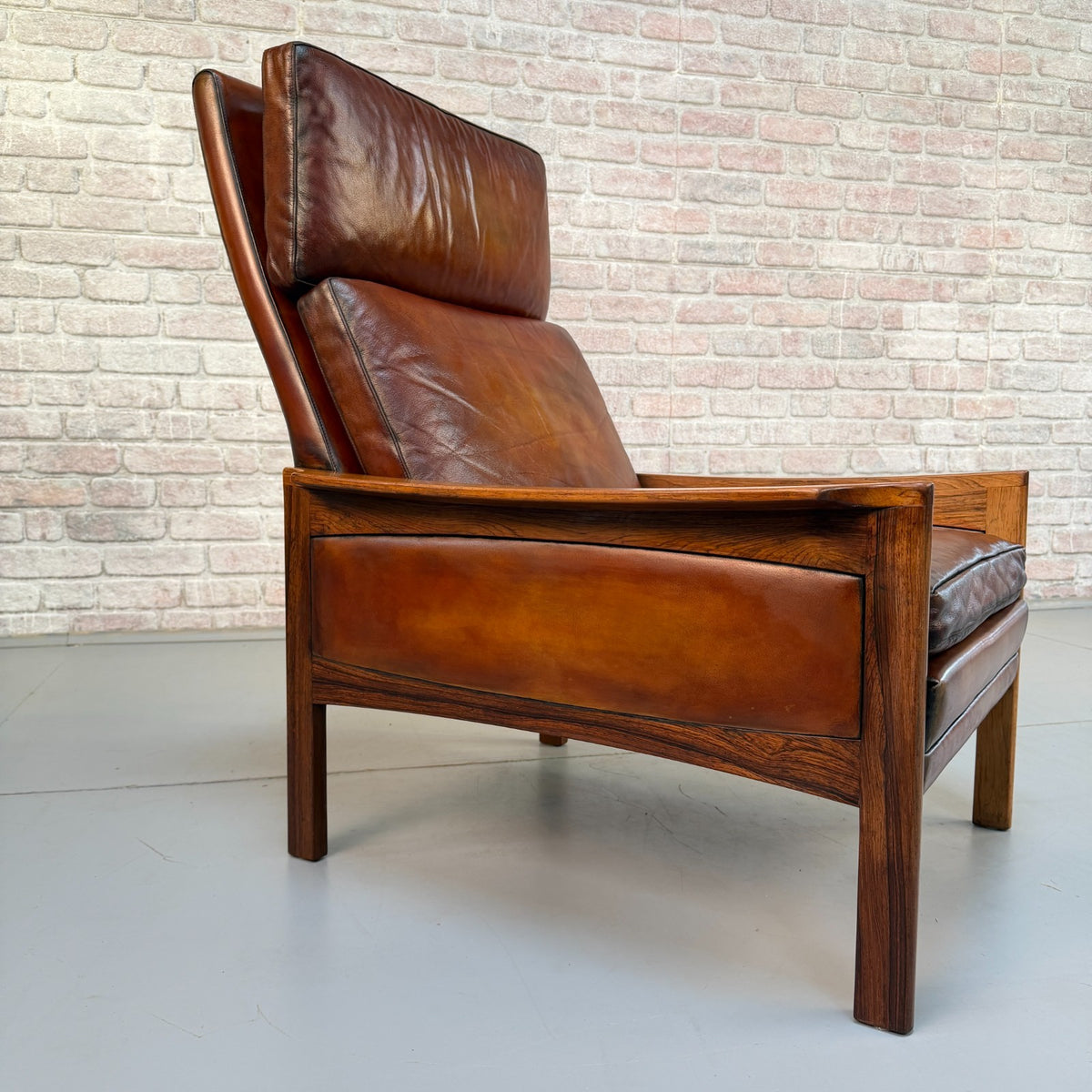 Vintage 1970s Danish Tan Leather High Back Armchair – RoseWood Frame