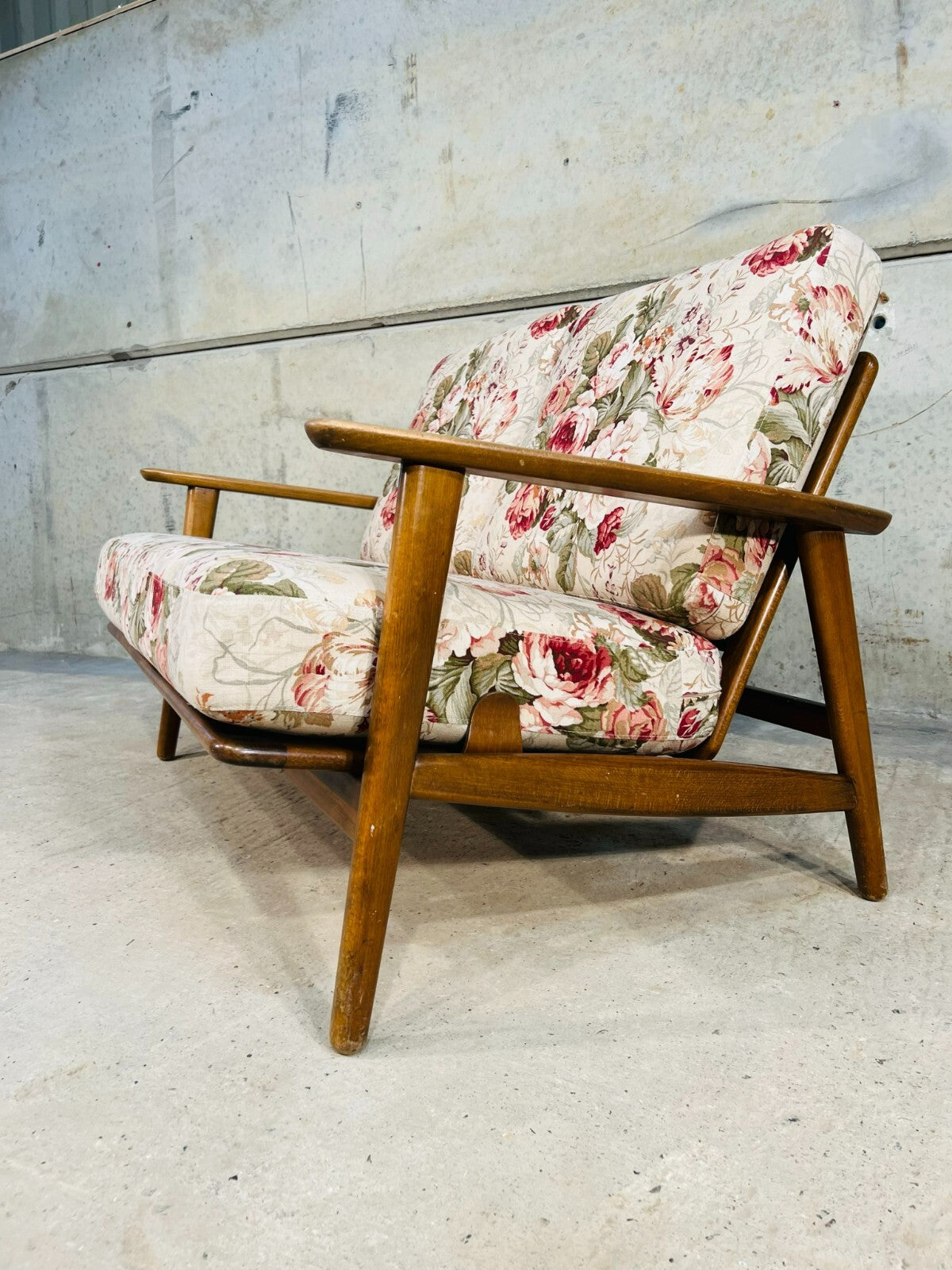 Original Danish 60s Hans Wegner GE-240 Sofa and Pair of Armchairs Suite