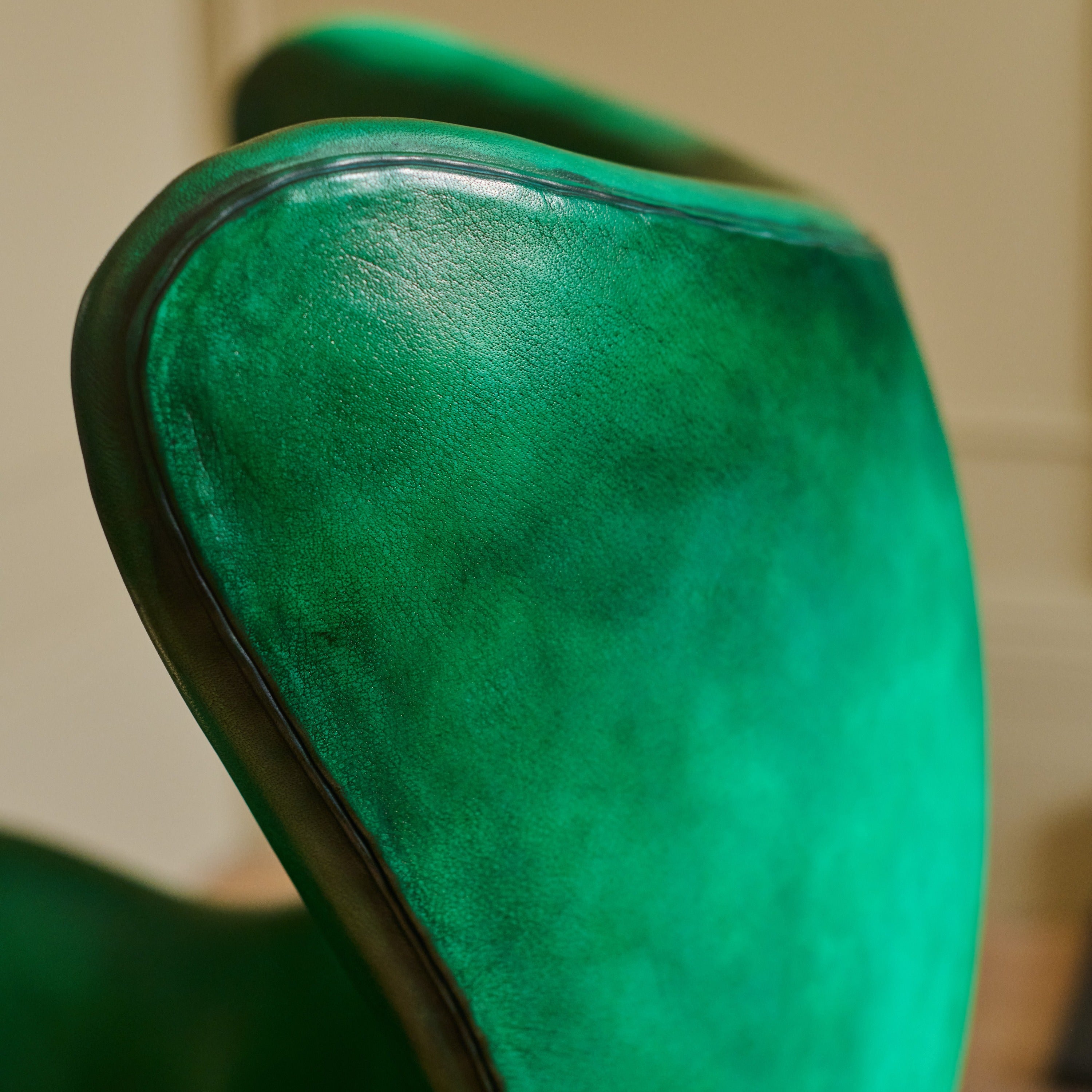 THE EGG | Chair