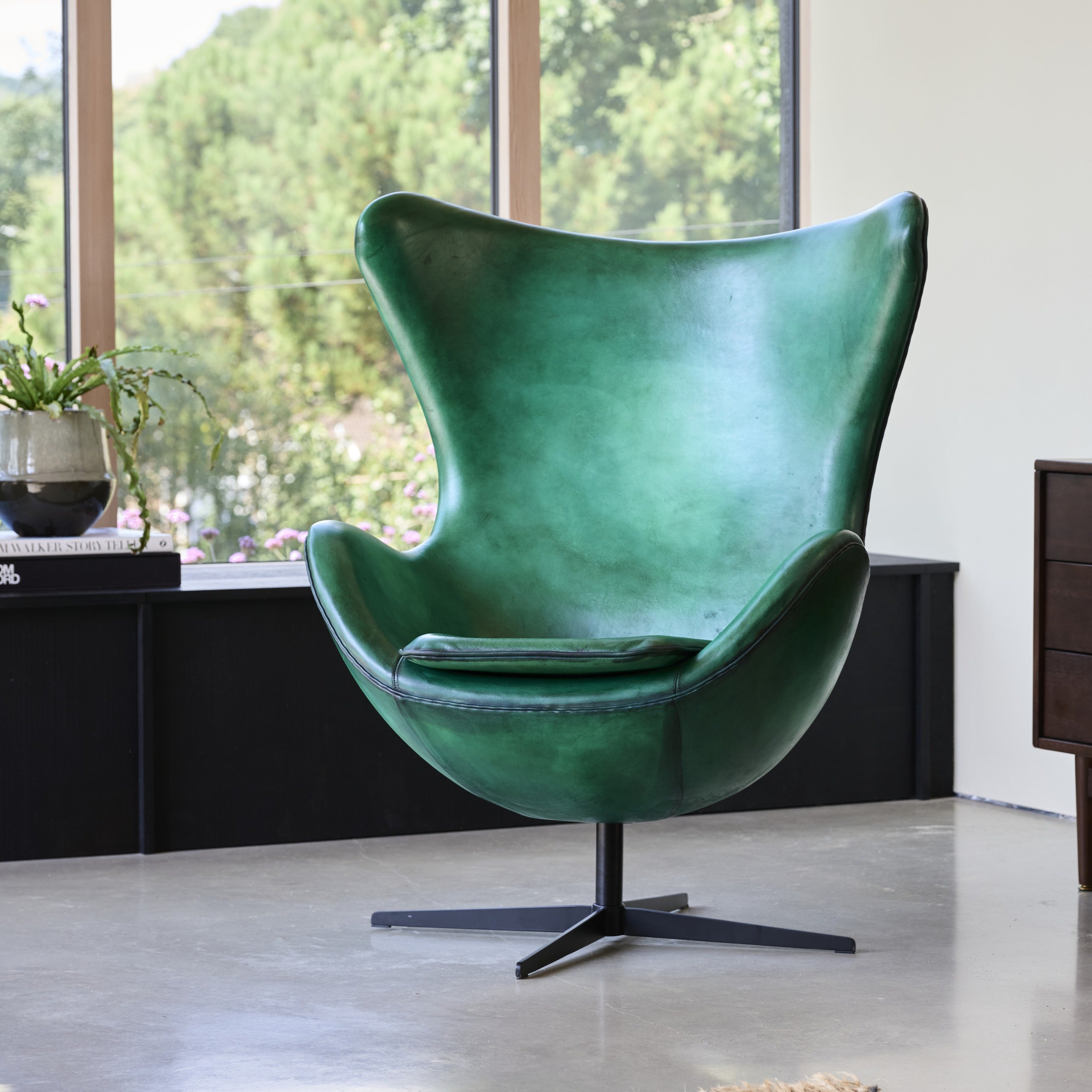 THE EGG | Chair